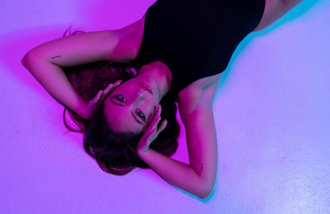 Mia Mormino “Alternate Reality”