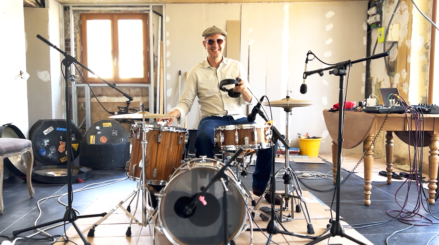 Romain Gutsy’s brand-new charming single “Lany”