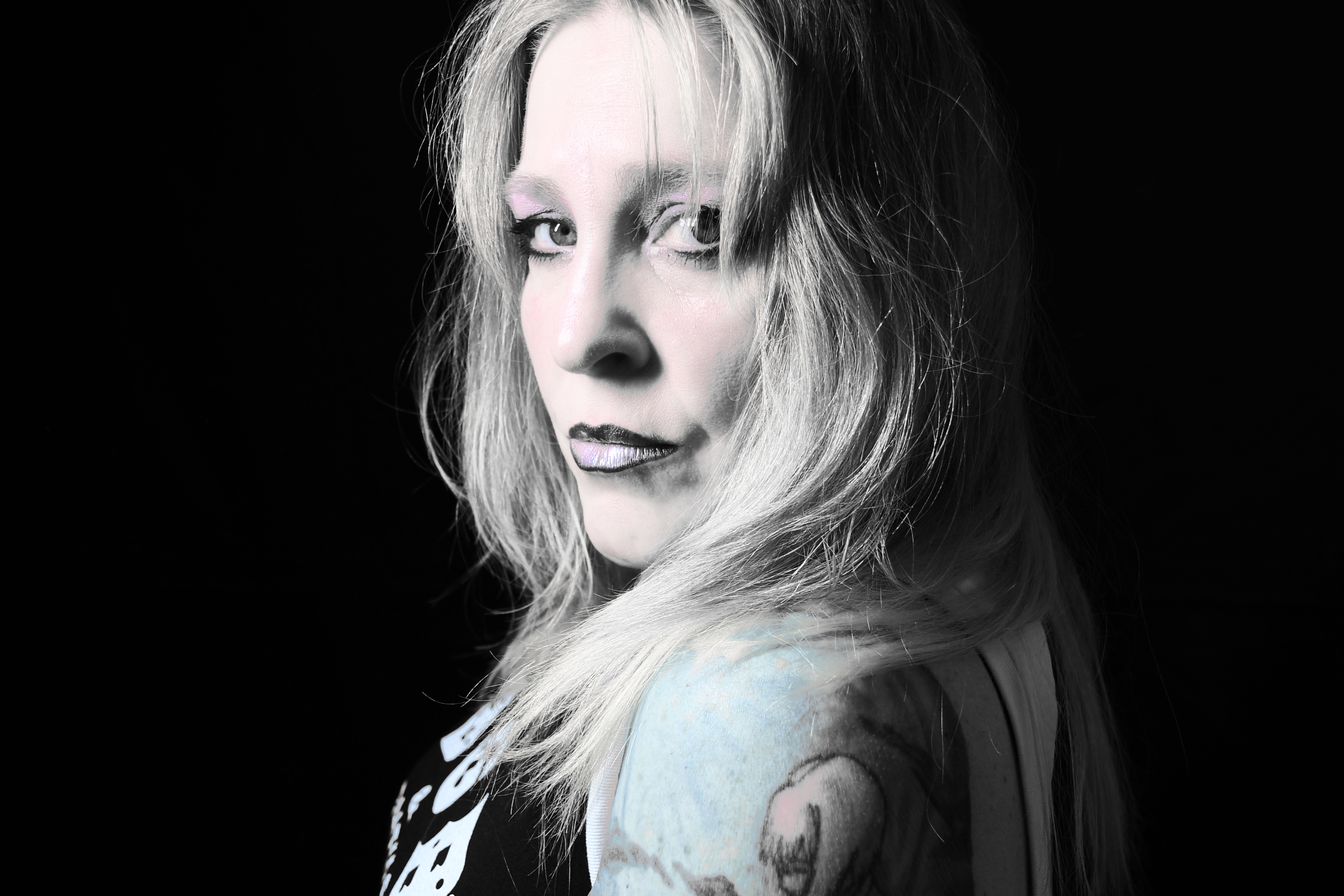 2nd Brightest Object presents their new beautiful EP “Emergent Signals”