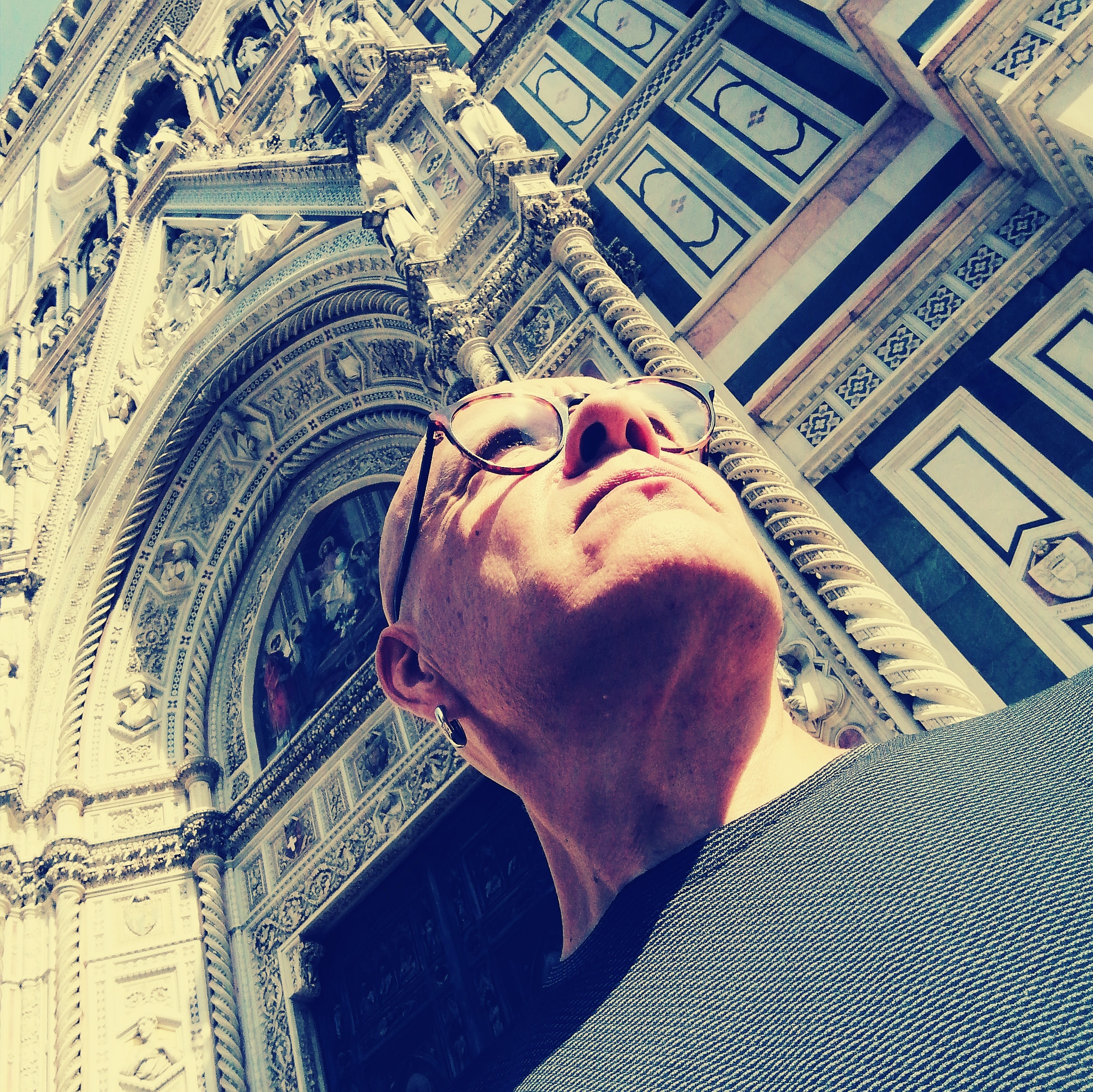 Del’Noire reveals “Tyler Down”, a soft anthem of healing from trauma