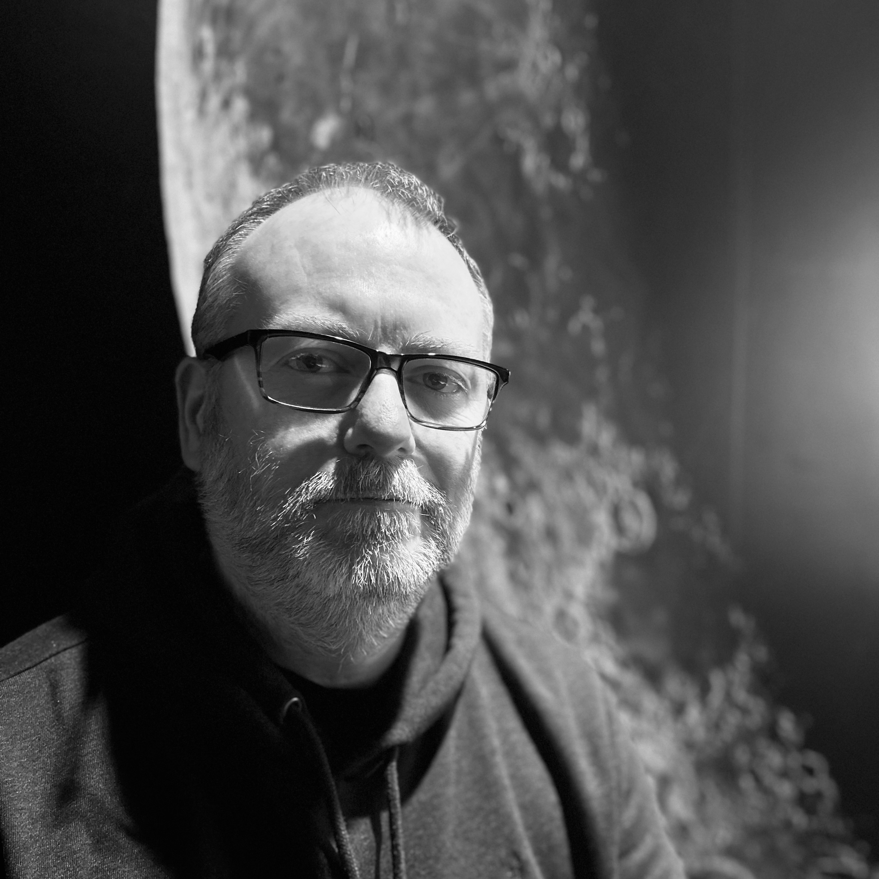 WhiteRoomNightmare’s Captivating New Single “Space Cadet”: A Prog Rock Journey to the Moon