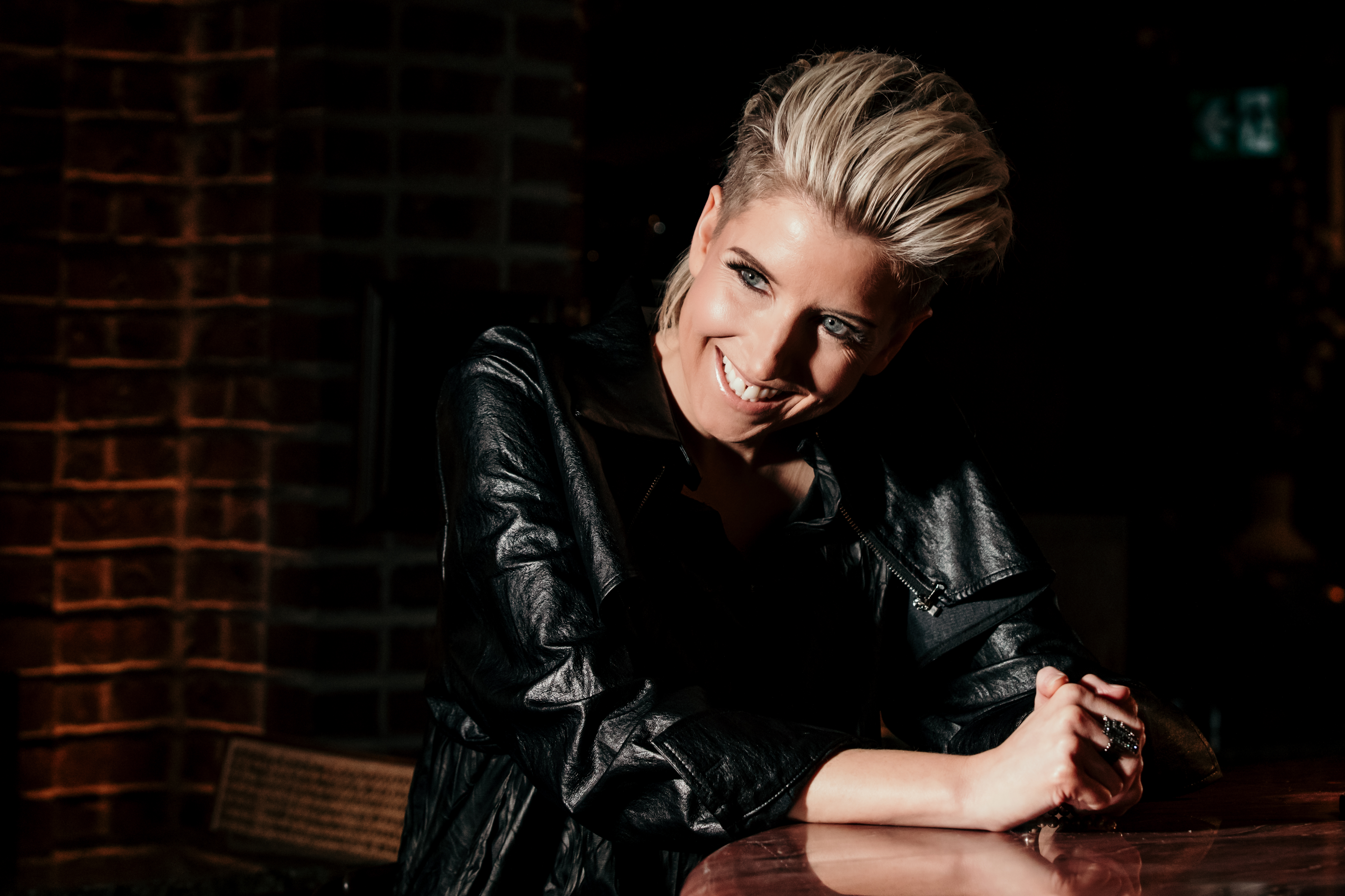 Amy Hef delivers a passionate and urgent rendition of 80s classic “It Must Have Been Love”