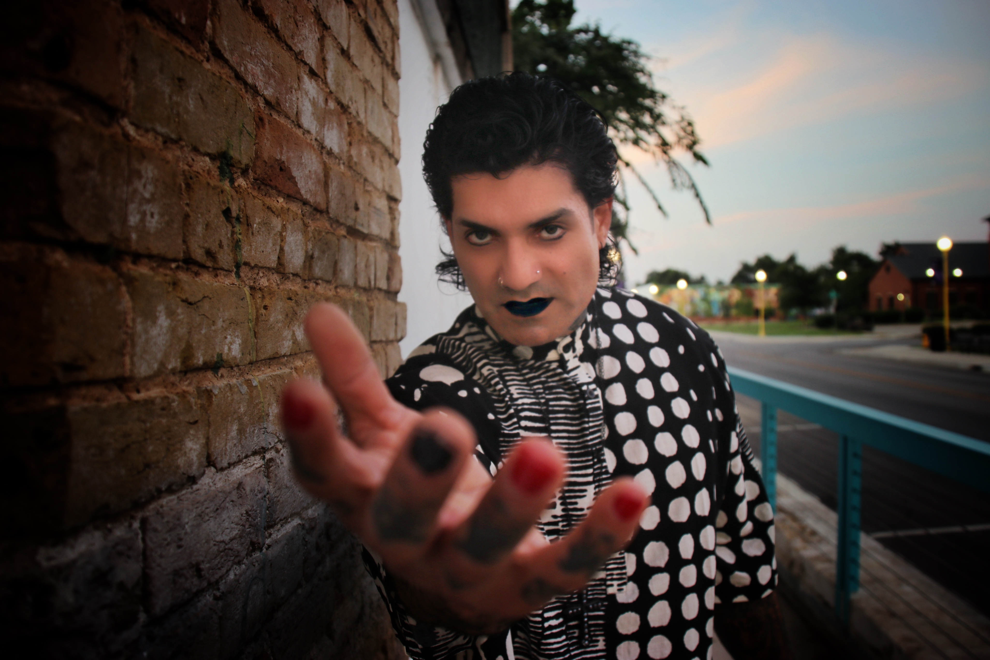 Discover ‘No Me Importa’: Jimmy Swagg’s Empowering Rock Single