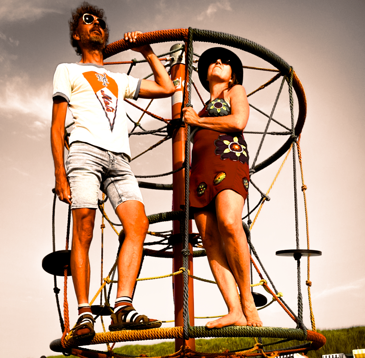 SCARLET MILL ARTICLE COVER PHARISEE